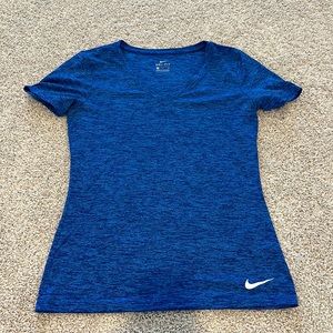Women’s Nike Tshirt